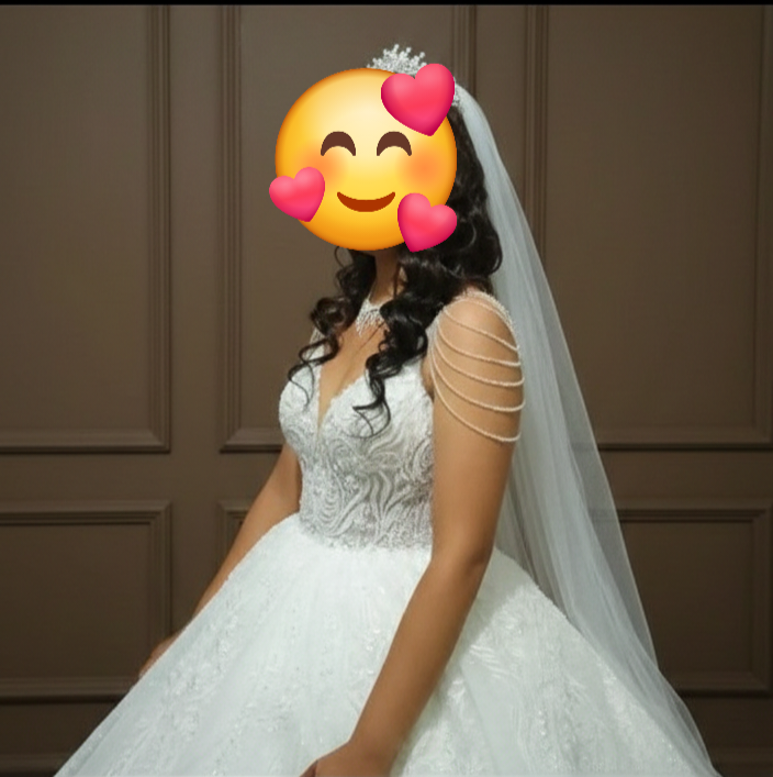 Kol Detaylı Gelinlik