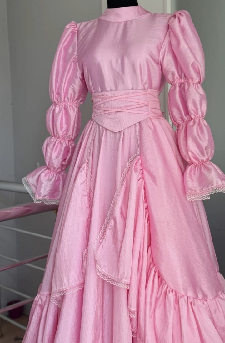 Nişan, Mezuniyet, Düğün Elbisesi Eşsiz Tasarım