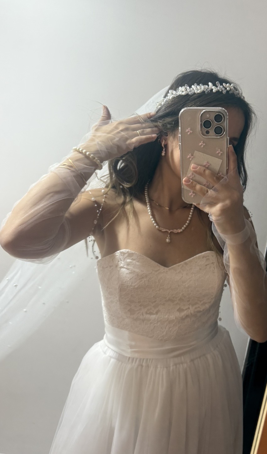 Straplez dantel büstiyer etek